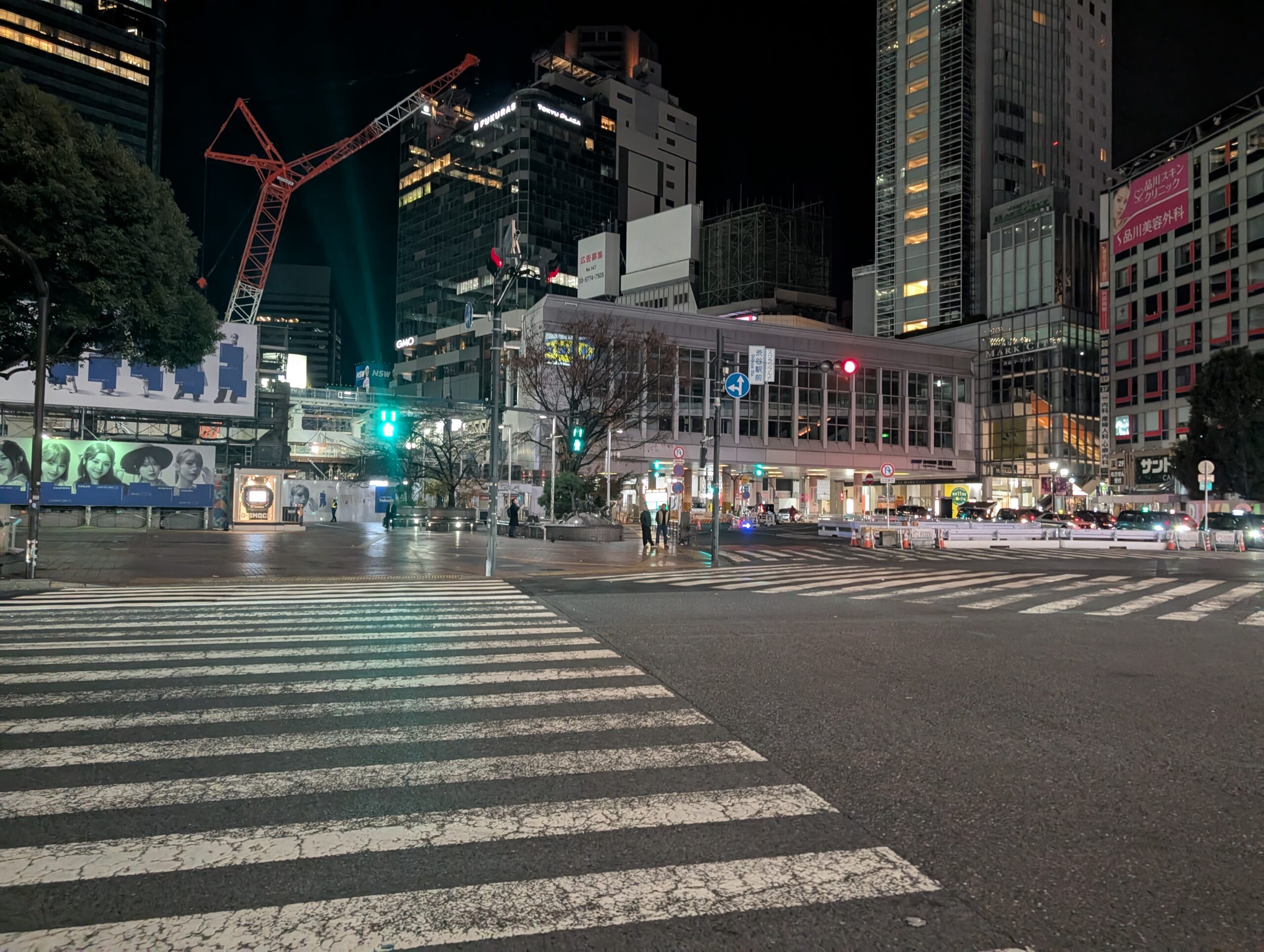 Empty Shibuya crossing at 2am, Tokyo