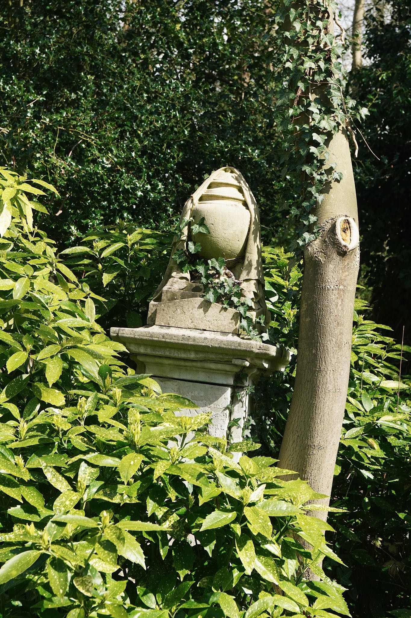 Victorian tombs and monuments at Highgate Cemetery, London