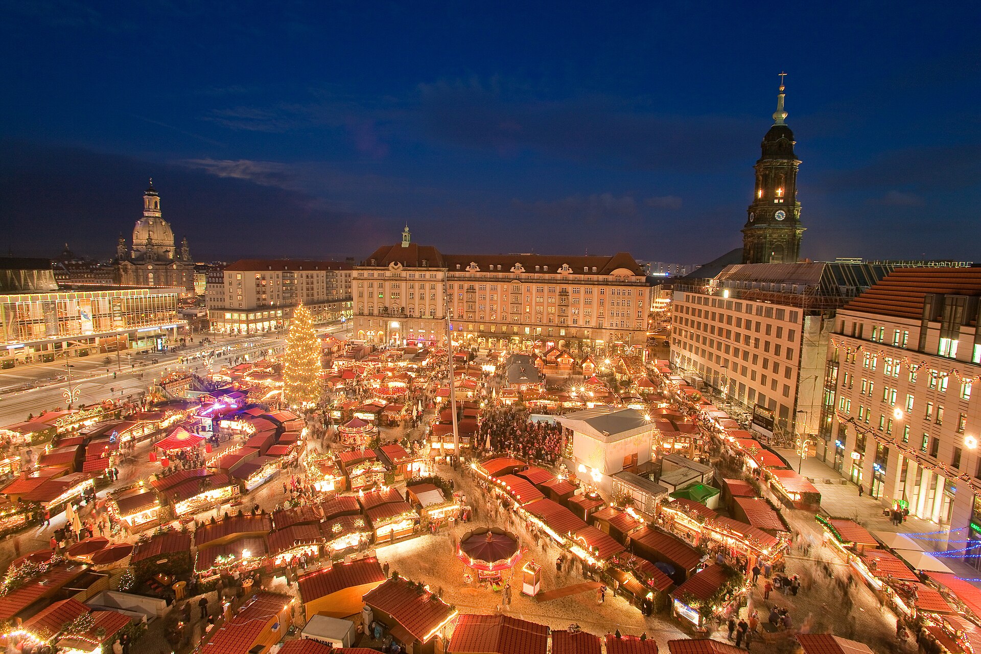 Dresden Striezelmarkt Christmas market stalls