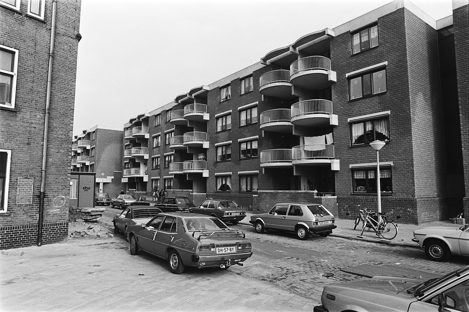 Het Schip Amsterdam School building Spaarndammerbuurt