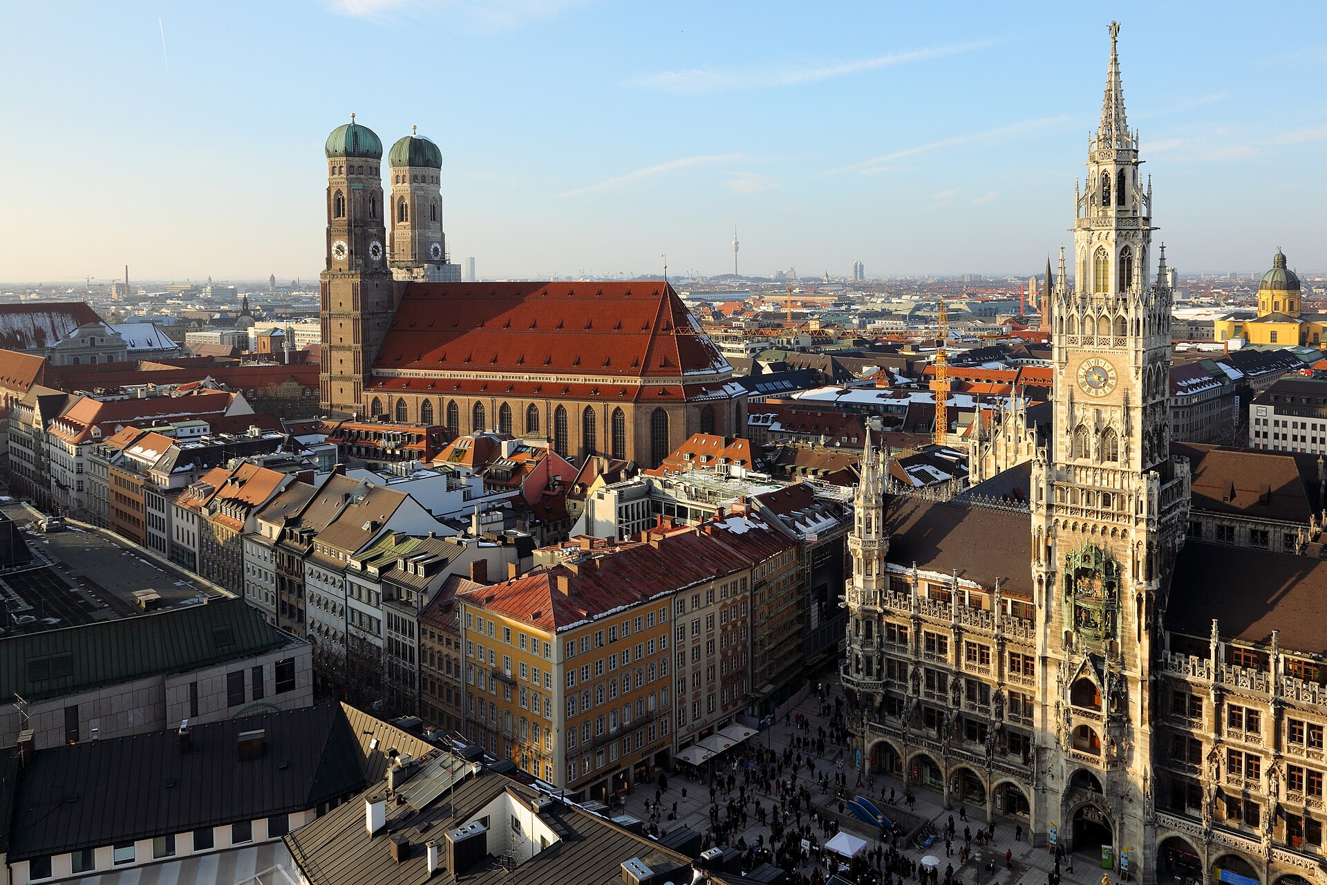 Marienplatz in Munich with the Neues Rathaus and the Frauenkirche towers