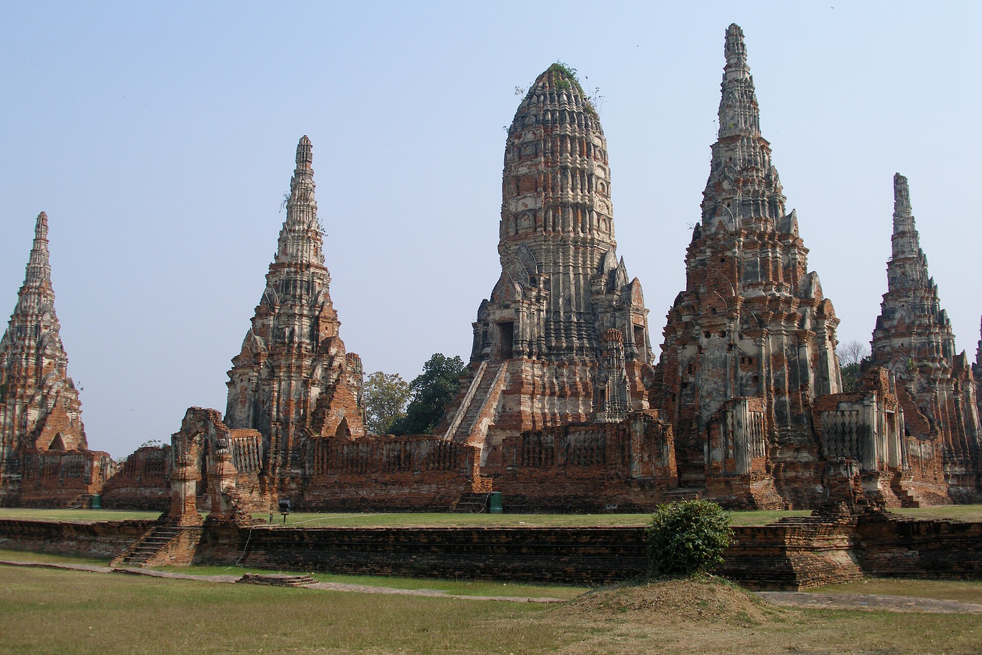 Wat Chaiwatthanaram temple at Ayutthaya Historical Park, Thailand
