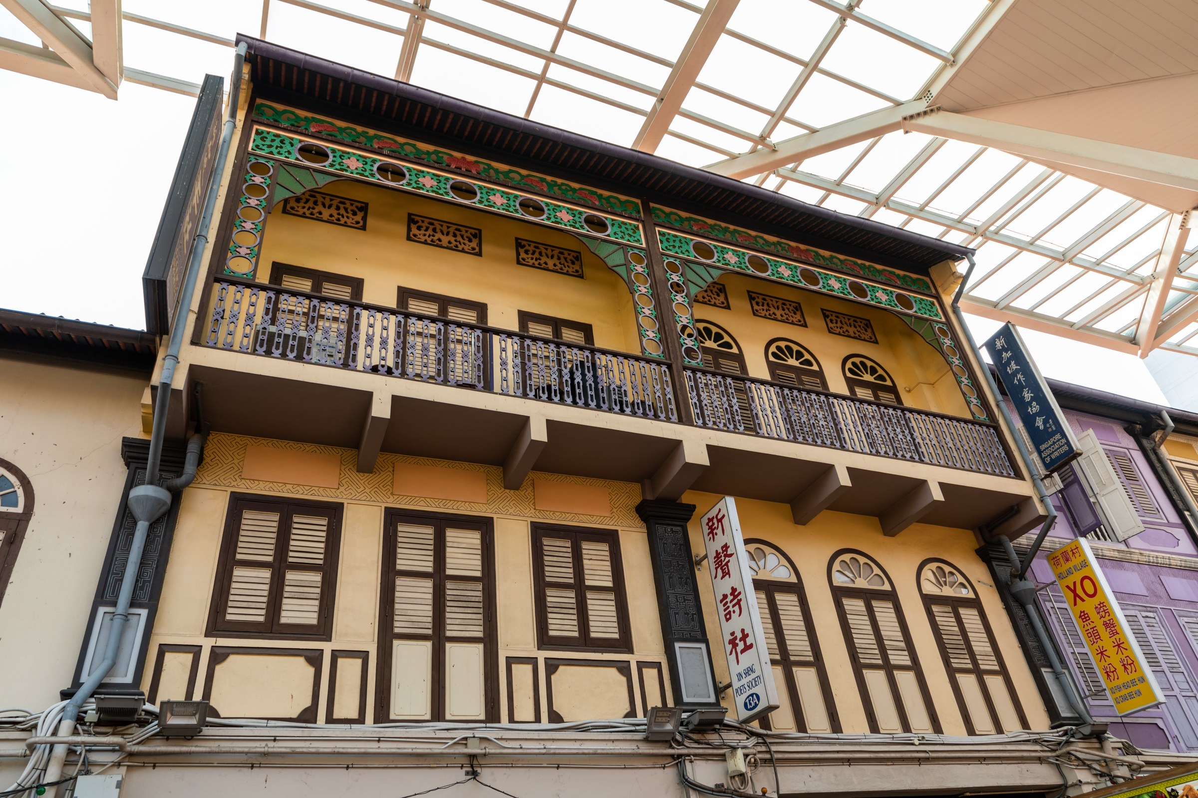 Traditional Chinatown Singapore shophouse facade on Smith Street with Chinese signage