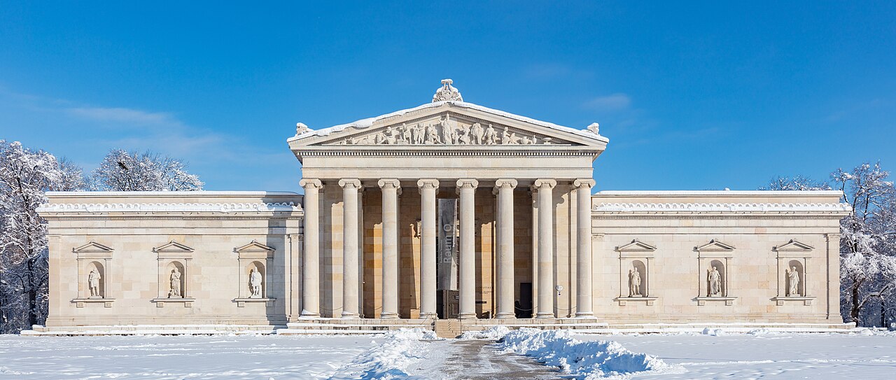 The Glyptothek on Königsplatz in Munich's Maxvorstadt museum quarter