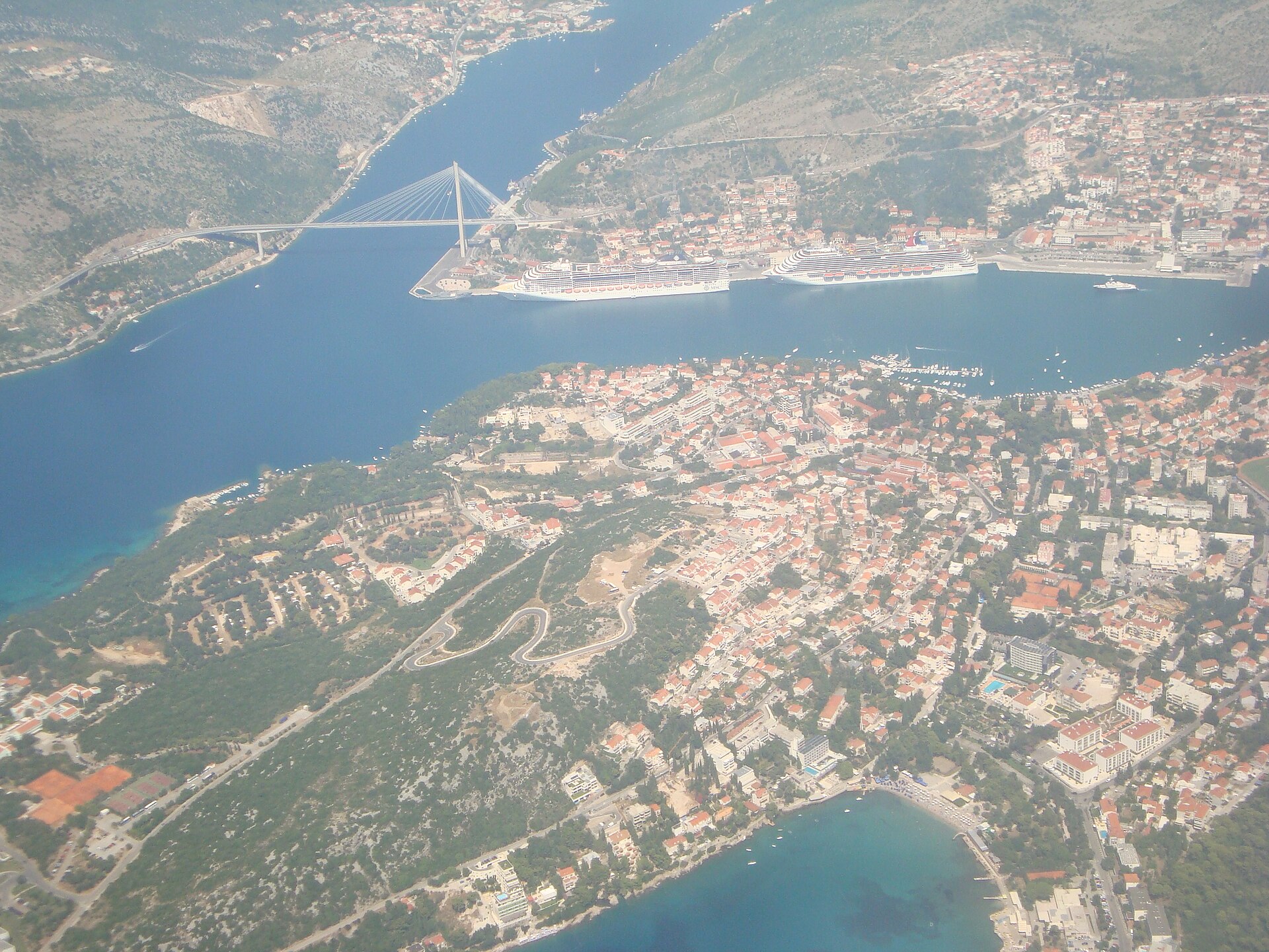 Aerial view over Gruž port with cruise ships and the Lapad and Babin Kuk peninsulas below